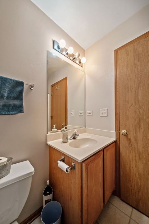 Tiny photo for 1702 Fieldstone Drive N, Shorewood, IL 60404 (MLS # 12586487)