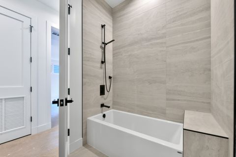 Tiny photo for 2147 W Adams Street #1N, Chicago, IL 60612 (MLS # 12491600)