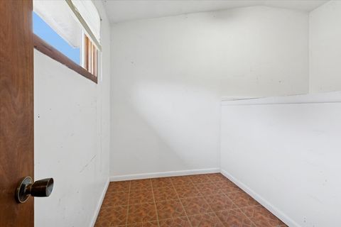 Tiny photo for 5440 S Edgewood Avenue, La Grange Highlands, IL 60525 (MLS # 12537624)