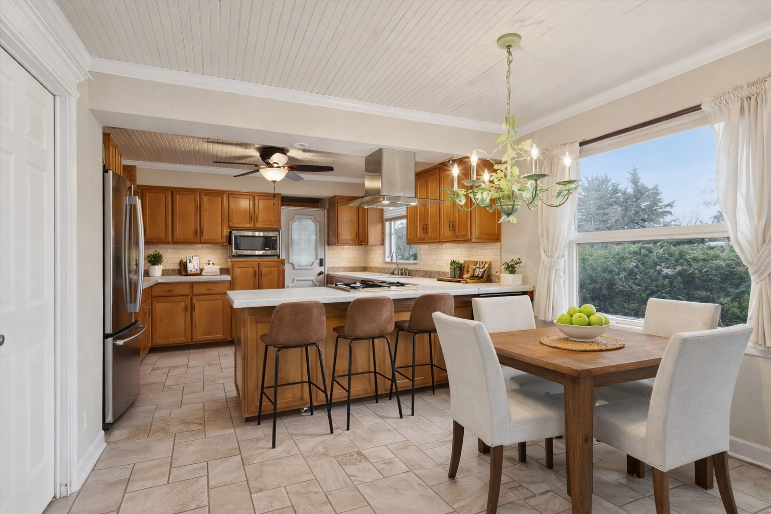 5440 S Edgewood Avenue