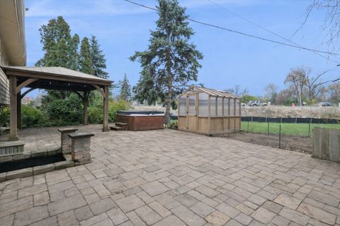 Tiny photo for 5440 S Edgewood Avenue, La Grange Highlands, IL 60525 (MLS # 12537624)