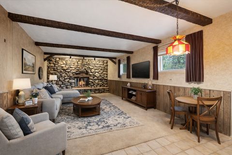 Tiny photo for 5440 S Edgewood Avenue, La Grange Highlands, IL 60525 (MLS # 12537624)