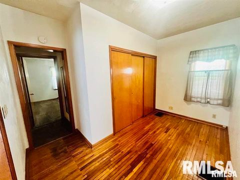 Tiny photo for 100 N OLIVER Street, Joy, IL 61260 (MLS # QC4268796)