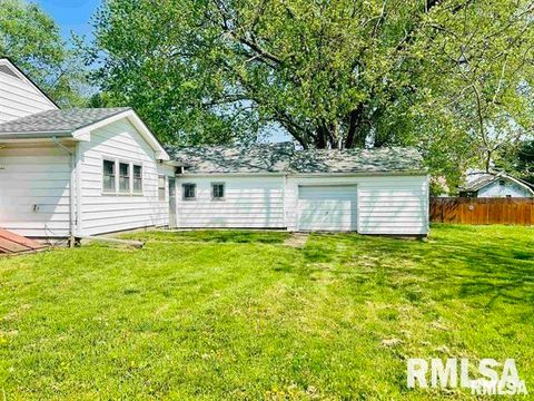 Tiny photo for 100 N OLIVER Street, Joy, IL 61260 (MLS # QC4268796)