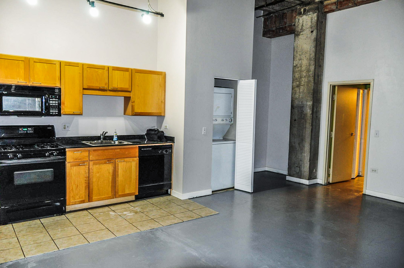 20 N State Street 703