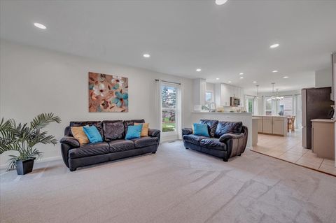 Tiny photo for 1355 Beckett Lane, Schaumburg, IL 60173 (MLS # 12618126)