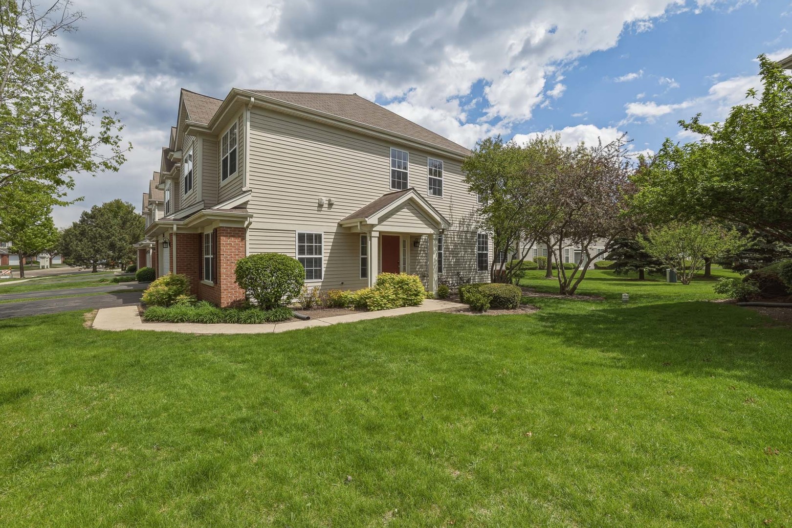 2246 Pembridge Drive