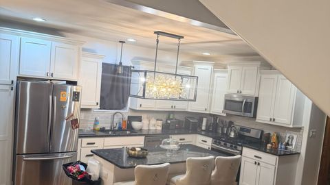 Tiny photo for 10215 S Charles Street, Chicago, IL 60643 (MLS # 12588615)