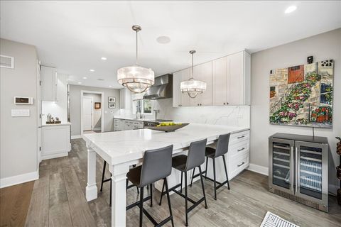Tiny photo for Glencoe, IL 60022 (MLS # 12584422)