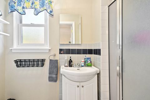 Tiny photo for 816 Appletree Lane, Deerfield, IL 60015 (MLS # 12415444)