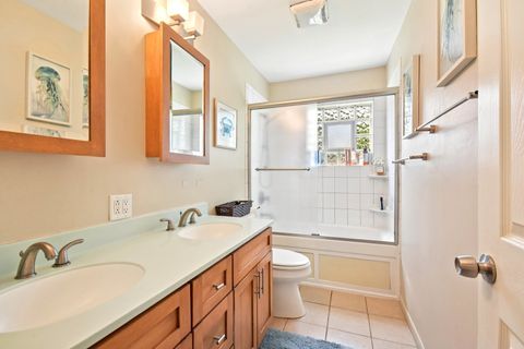 Tiny photo for 816 Appletree Lane, Deerfield, IL 60015 (MLS # 12415444)