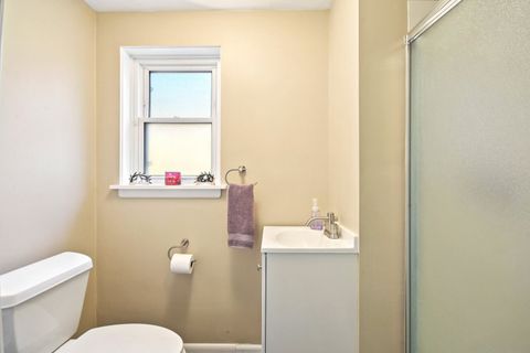 Tiny photo for 816 Appletree Lane, Deerfield, IL 60015 (MLS # 12415444)