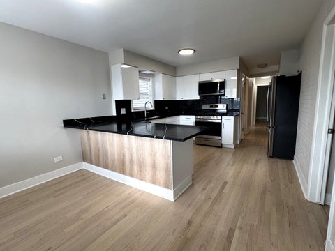 Tiny photo for 1215 Balmoral Avenue #2, Westchester, IL 60154 (MLS # 12774566)