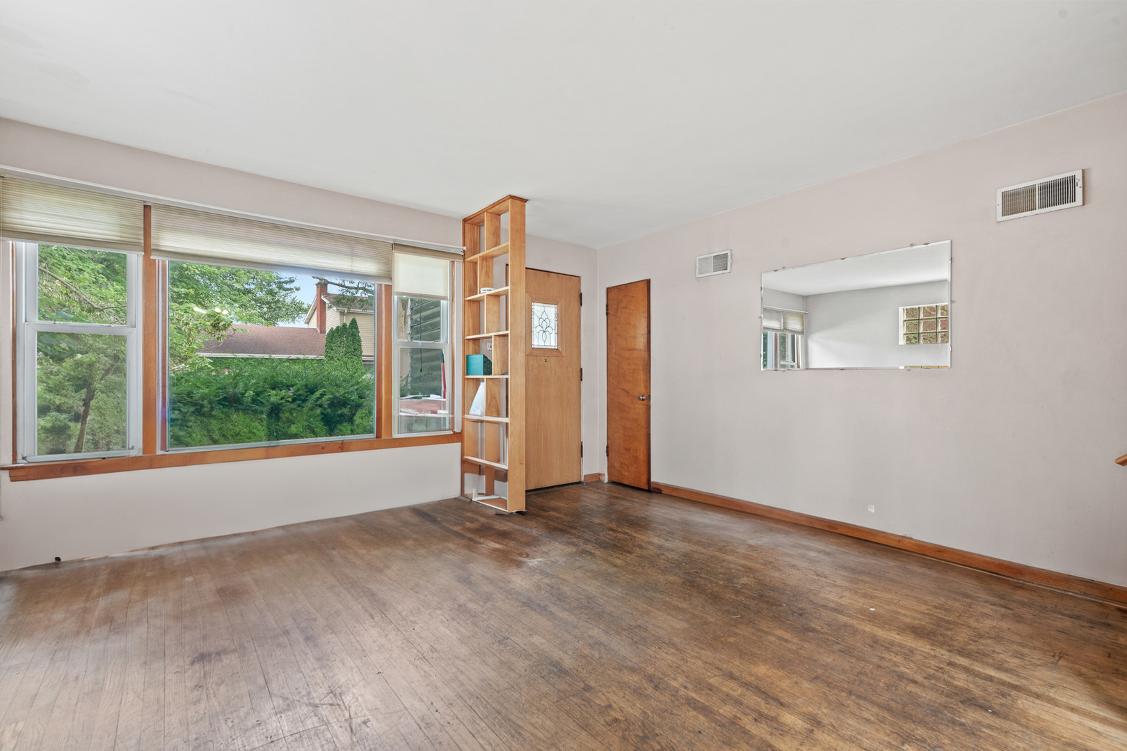 3407 Prairie Avenue
