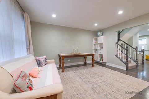 Tiny photo for 7002 Lorel Avenue, Skokie, IL 60077 (MLS # 12590511)