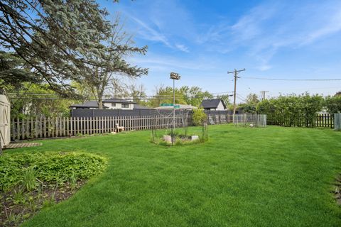 Tiny photo for 484 Springhill Drive, Roselle, IL 60172 (MLS # 12630338)