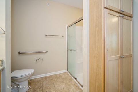 Tiny photo for 2220 Founders Drive #316, Northbrook, IL 60062 (MLS # 12430143)