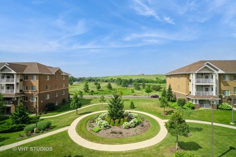 Tiny photo for 2220 Founders Drive #316, Northbrook, IL 60062 (MLS # 12430143)