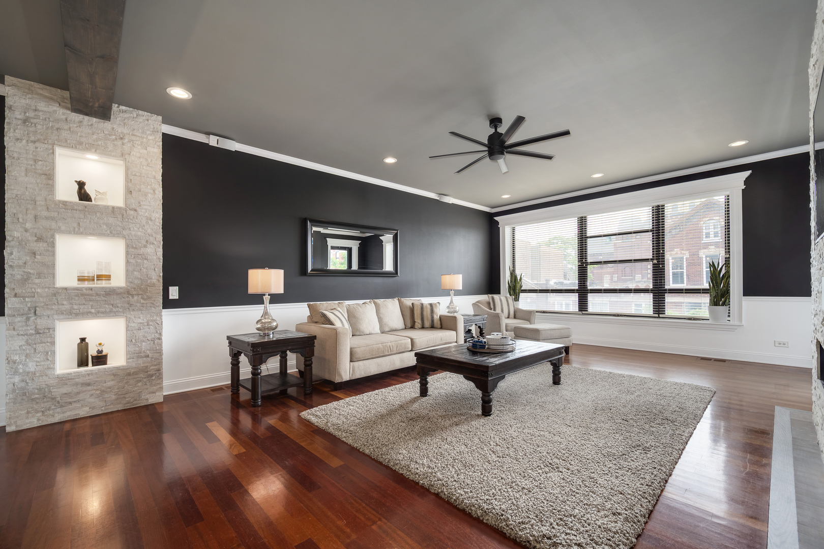 808 N GREENVIEW Avenue 3B