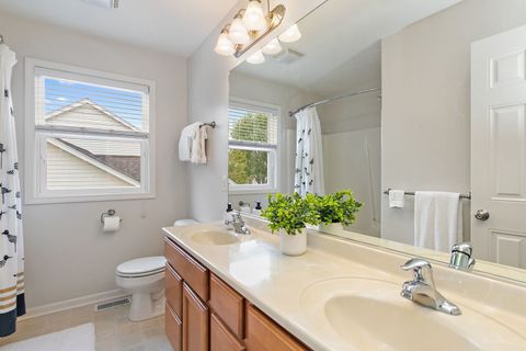 Tiny photo for 584 Bayfield Drive, DeKalb, IL 60115 (MLS # 12501767)