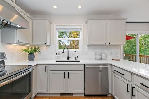 Tiny photo for 584 Bayfield Drive, DeKalb, IL 60115 (MLS # 12501767)