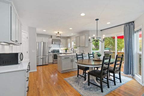 Tiny photo for 584 Bayfield Drive, DeKalb, IL 60115 (MLS # 12501767)