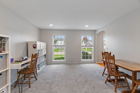 Tiny photo for 584 Bayfield Drive, DeKalb, IL 60115 (MLS # 12501767)