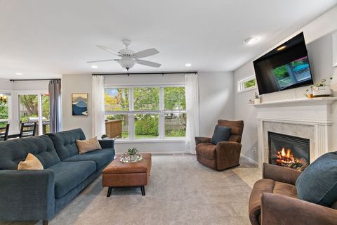 Tiny photo for 584 Bayfield Drive, DeKalb, IL 60115 (MLS # 12501767)