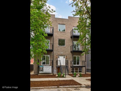 1631 N Lawndale Avenue 2N Chicago IL 60647