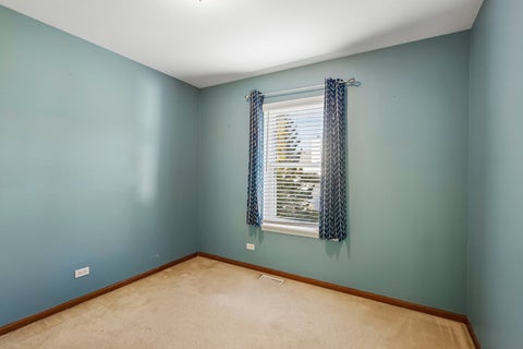 Tiny photo for 2369 Woodside Drive, Carpentersville, IL 60110 (MLS # 12789273)
