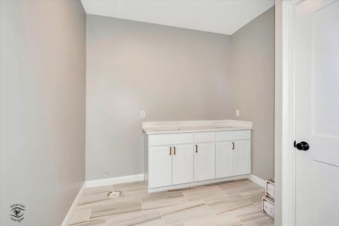 Tiny photo for 1175 S. Farmstone Drive, Diamond, IL 60416 (MLS # 12503670)