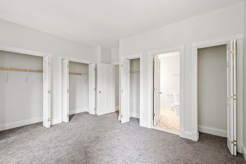 Tiny photo for 4721 S Woodlawn Avenue #E, Chicago, IL 60615 (MLS # 12412632)