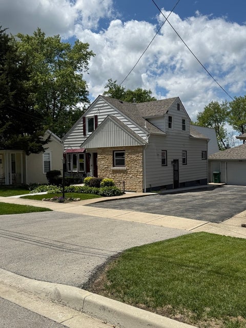 Tiny photo for 507 S Hamilton Street, Lockport, IL 60441 (MLS # 12688169)