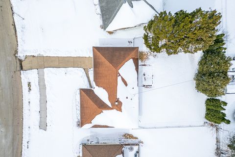 Tiny photo for 3507 Packard Parkway, Rockford, IL 61101 (MLS # 12592974)