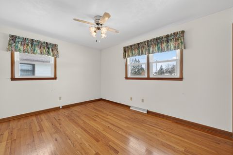 Tiny photo for 3507 Packard Parkway, Rockford, IL 61101 (MLS # 12592974)