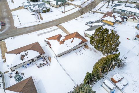 Tiny photo for 3507 Packard Parkway, Rockford, IL 61101 (MLS # 12592974)