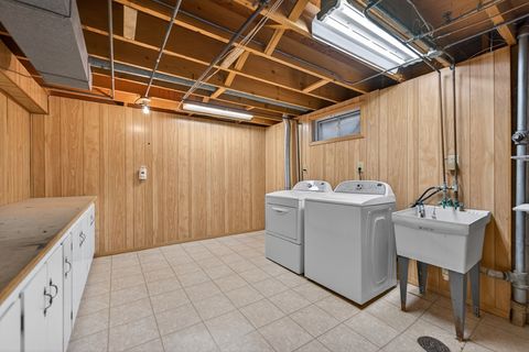 Tiny photo for 3507 Packard Parkway, Rockford, IL 61101 (MLS # 12592974)