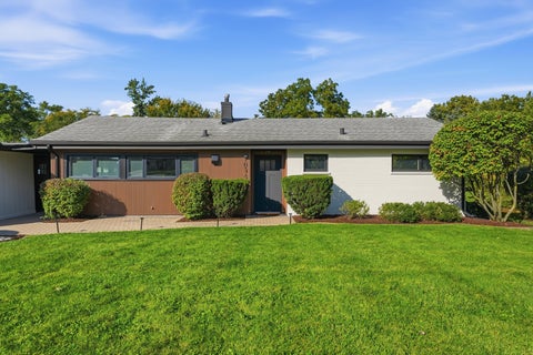 Photo of 1N570 Forest Avenue, Glen Ellyn, IL 60137 (MLS # 12794484)