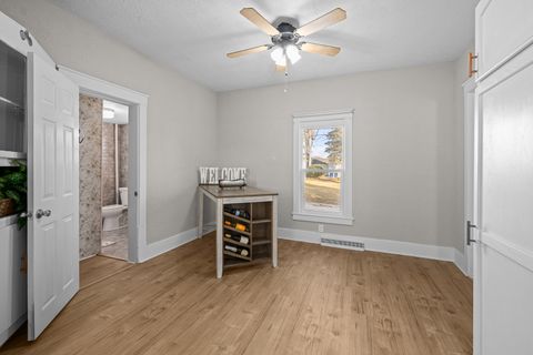 Tiny photo for 136 W Mill Street, Kewanee, IL 61443 (MLS # 12549275)