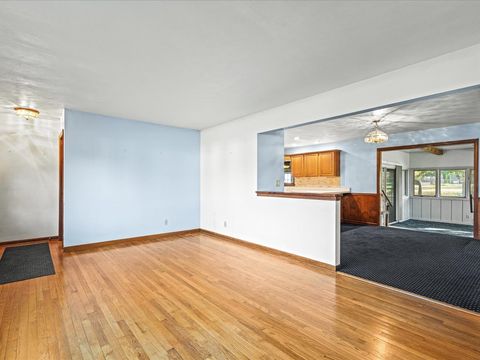 Tiny photo for 6444 Abraham Drive, Rockford, IL 61109 (MLS # 12508364)