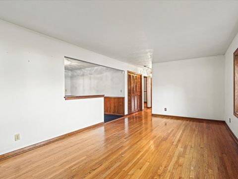 Tiny photo for 6444 Abraham Drive, Rockford, IL 61109 (MLS # 12508364)