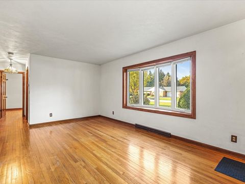 Tiny photo for 6444 Abraham Drive, Rockford, IL 61109 (MLS # 12508364)