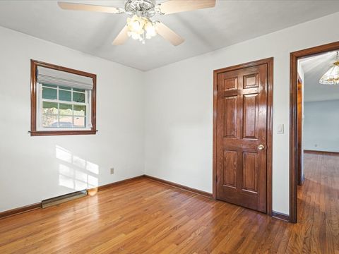 Tiny photo for 6444 Abraham Drive, Rockford, IL 61109 (MLS # 12508364)