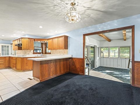 Tiny photo for 6444 Abraham Drive, Rockford, IL 61109 (MLS # 12508364)