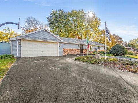 Tiny photo for 6444 Abraham Drive, Rockford, IL 61109 (MLS # 12508364)