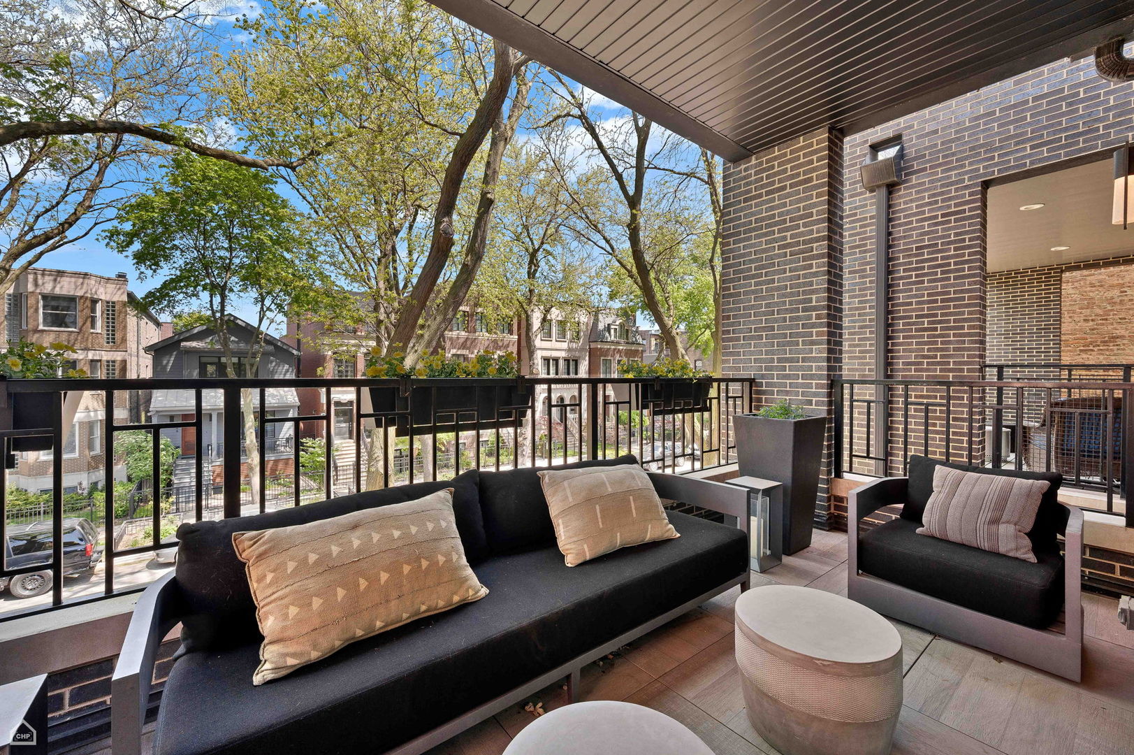 1469 W Byron Street 2