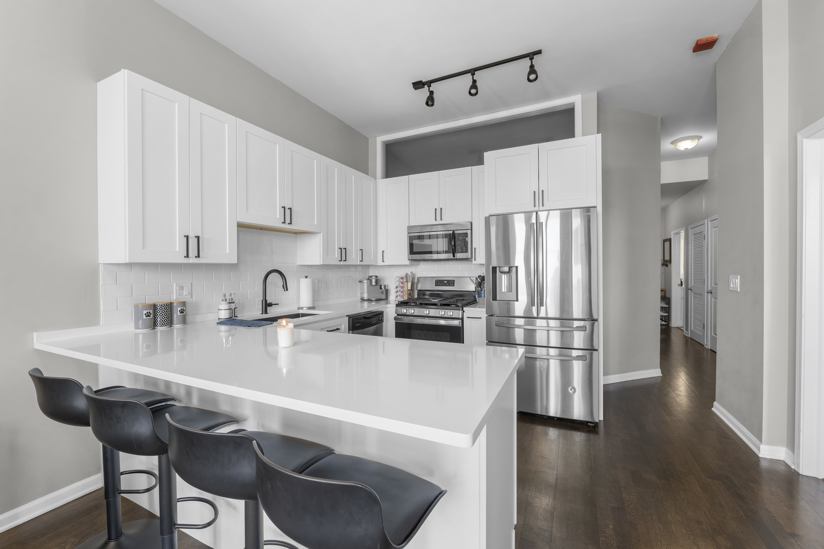 1464 S MICHIGAN Avenue 2103