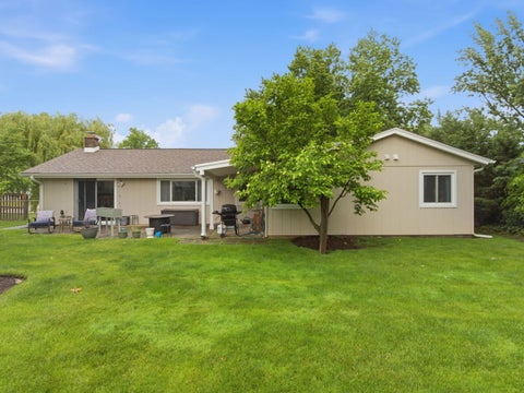 Tiny photo for 128 Patricia Drive, Schaumburg, IL 60193 (MLS # 12681141)