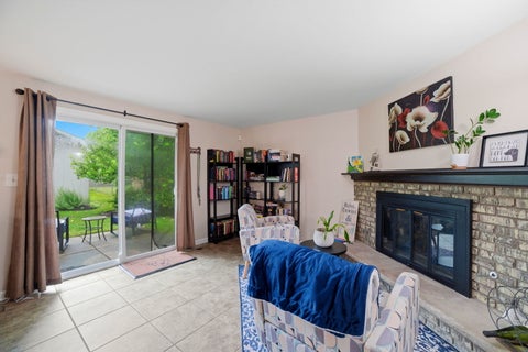 Tiny photo for 128 Patricia Drive, Schaumburg, IL 60193 (MLS # 12681141)