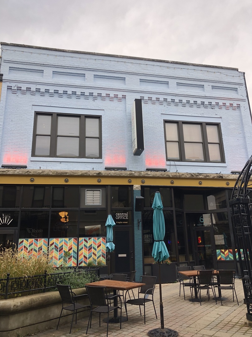 6 Taylor Street E